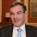Diplomat/-in