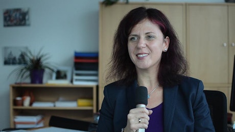 Elisabeth Raab-Steiner