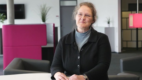 Karin Neuhold